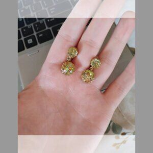 Vintage Kramer sparkly clip on earrings